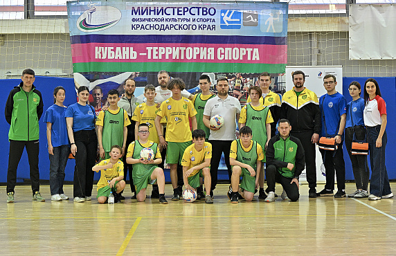 «Добрый футбол» с «Кубанью». Первая тренировка на стадионе. 